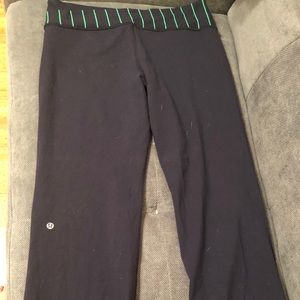 Lululemon size 12 long yoga pants